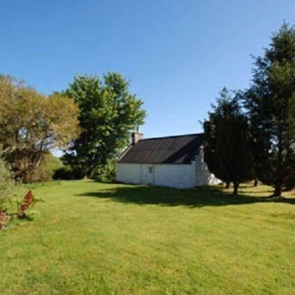 Exterior and garden at Riverside Cottage, Dornoch
