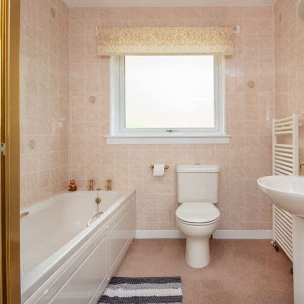 Bathroom, Beannachd Dornoch
