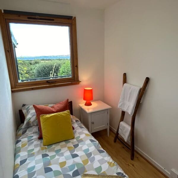 Single bedroom in Wester Lonemore, Dornoch