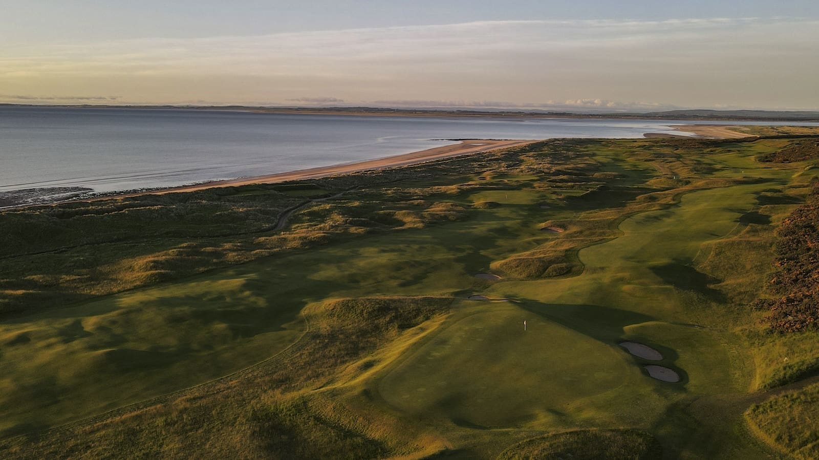 4th par 4 at Royal Dornoch, Championship Course during May 2024,Dornoch, Sutherland, Scotland.