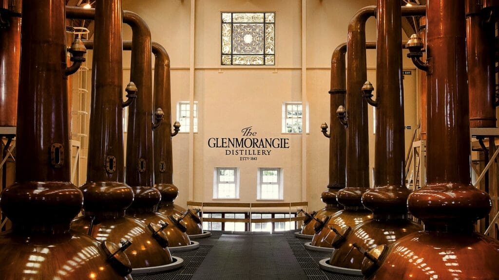 Glenmorangie Distillery Stills 1600x900