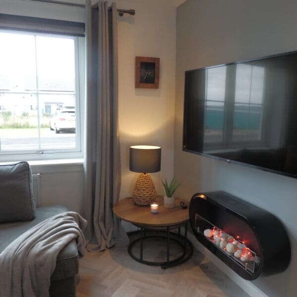 Lounge tv, Glen Brodie Dornoch